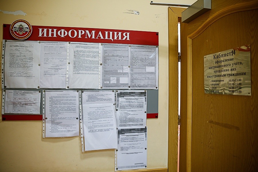 Полпред в СЗФО выступил за тотальный контроль над трудовыми мигрантами