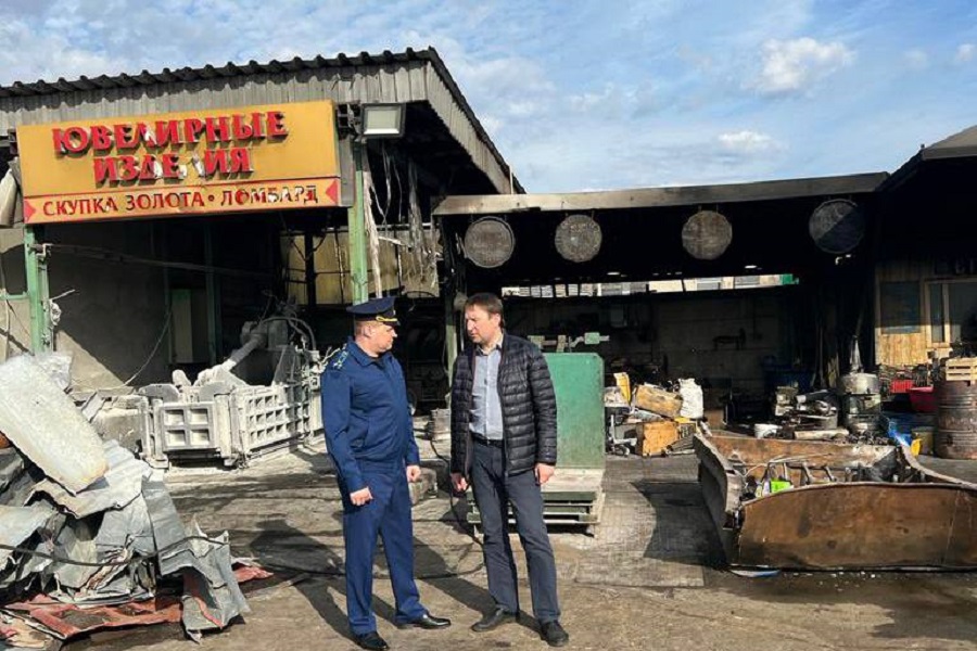 В Калининграде из-за воспламенения газовоздушной смеси пострадали 4 рабочих рембазы (фото)