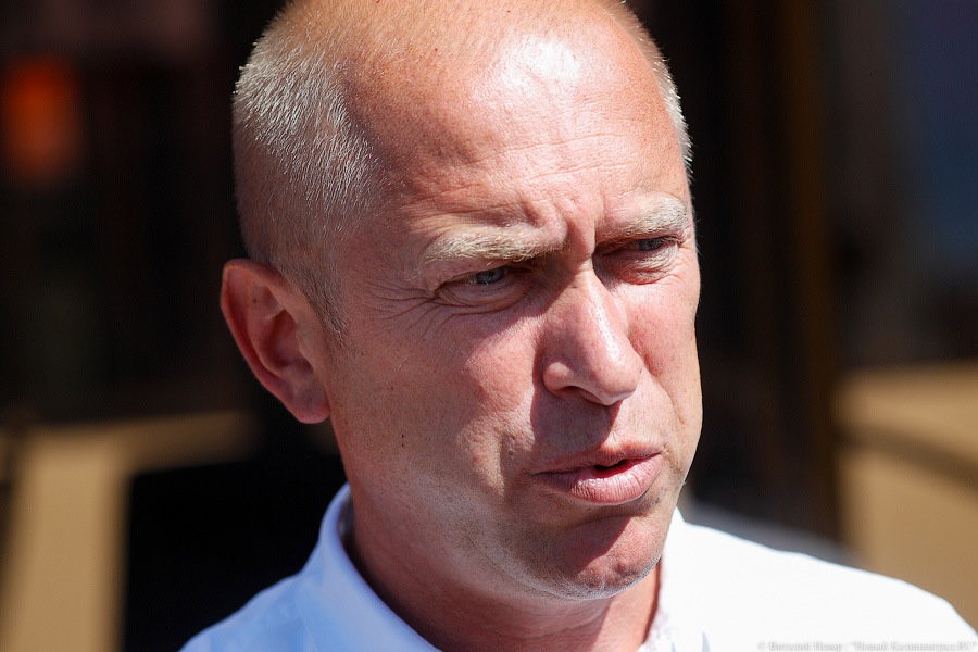 Власти хотят нанести новую разметку на кольце на Василевского в октябре