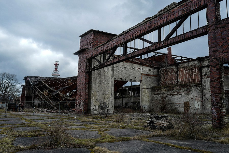 Маслов: собственник ангаров на Балткосе не заинтересован в их сохранении