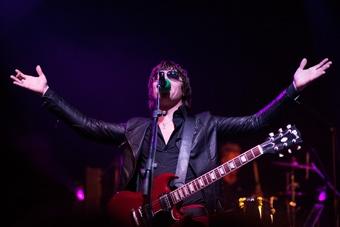 «Moves Like Jagger»: фоторепортаж с концерта Найка Борзова