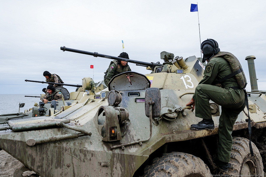 Вместо покупки новогодней ели мэрия Калининграда намерена приобрести товары для мобилизованных