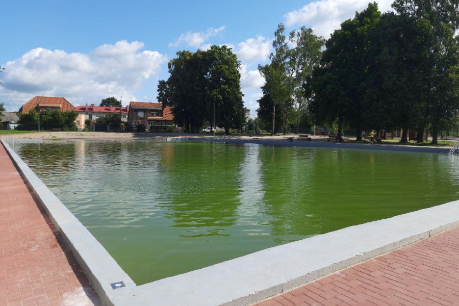 В бассейне с минеральной водой в Славске утонула женщина