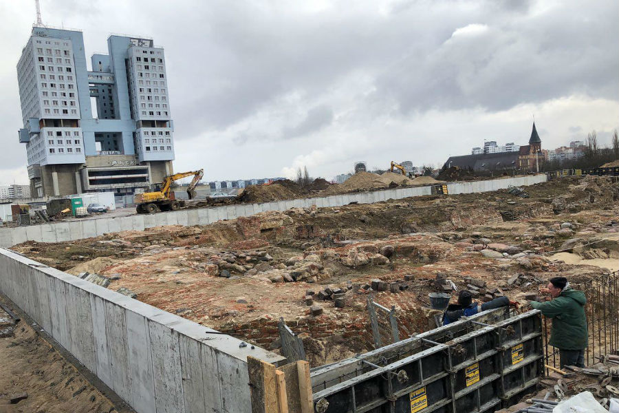 Могила для руин: что происходит с остатками Королевского замка в Калининграде