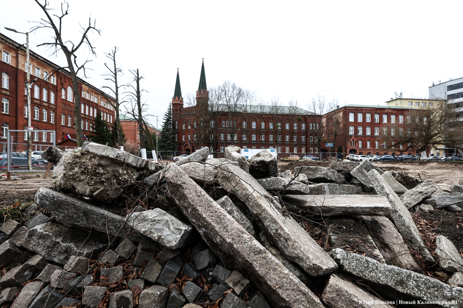 Открытие сквера у мореходного колледжа в Калининграде сдвинулось на июль