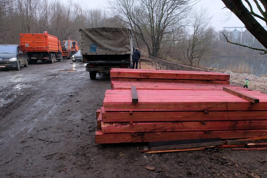 Мэрия выделяет свыше 5,5 млн рублей на асфальтирование подъездных путей к Пелавскому озеру