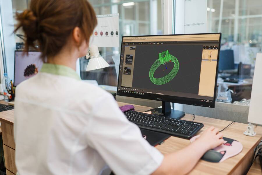 Янтарный комбинат хочет изготовить украшение, созданное искусственным интеллектом