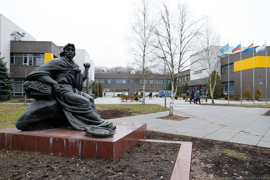 Минобрнауки рекомендует вузам перевести студентов на дистанционное обучение