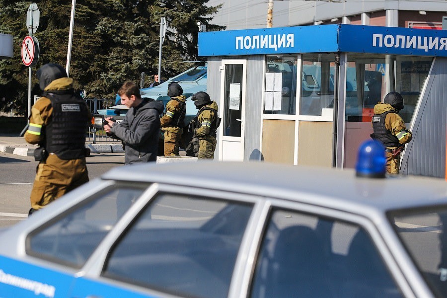 Житель Полесска сломал подруге ключицу за отказ мыть посуду