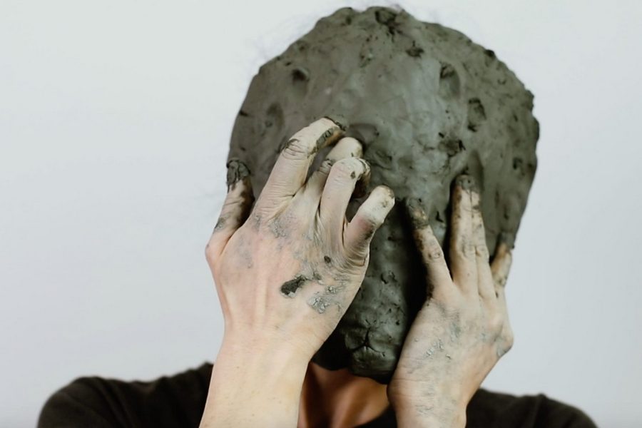 Художница Олеся Качановская-Мюнд расскажет калининградцам о перформансе в Эстонии и России