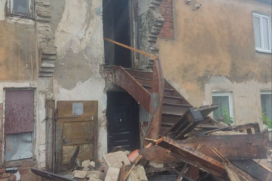 В Советске возбудили дело из-за сноса пристройки нерасселенного аварийного дома