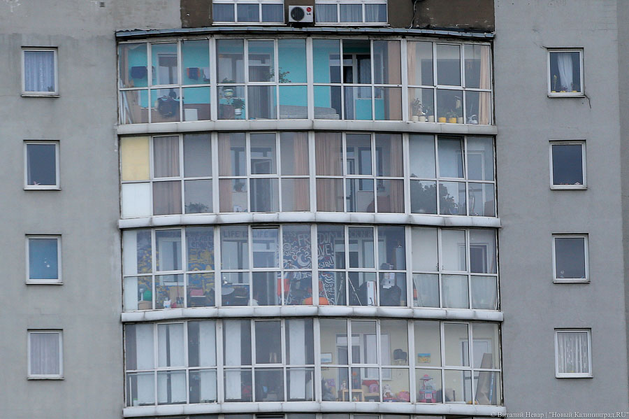 ВС признал право россиян взыскивать деньги с курящих на балконе соседей