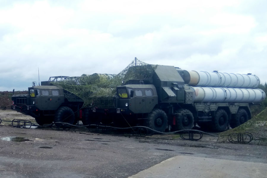 В Калининградской области расчеты С-300 «уничтожили» нарушителей воздушной границы