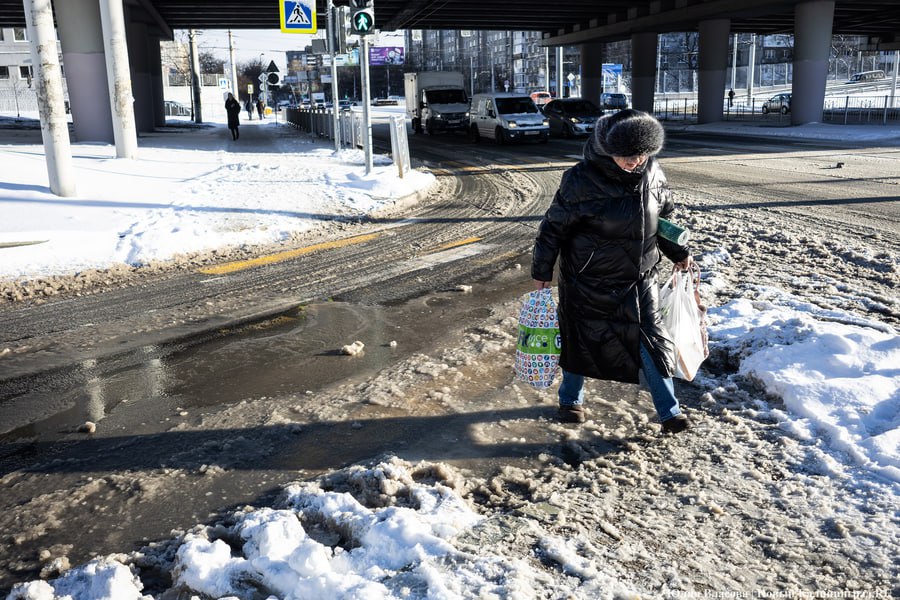 Снежно, скользко и почти не холодно: погода в Калининградской области 6 февраля