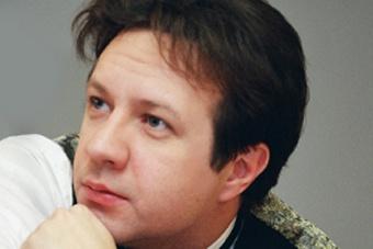 Тенор Александр Захаров: пою в Большом театре по контракту