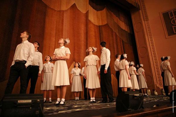 В драмтеатре решили бесплатно пустить зрителей на спектакль Виттиха