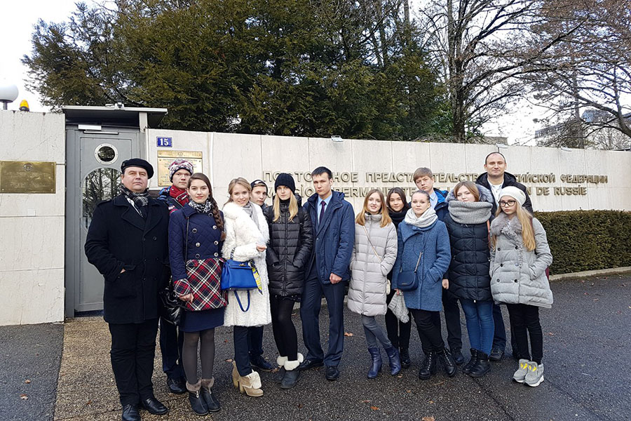Большие возможности: Школа МГИМО в Калининграде объявила набор учеников