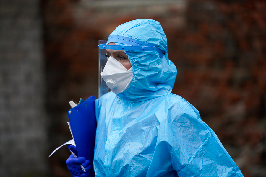 Школьники, студенты, детсадовцы: подробности о новых заболевших COVID-19