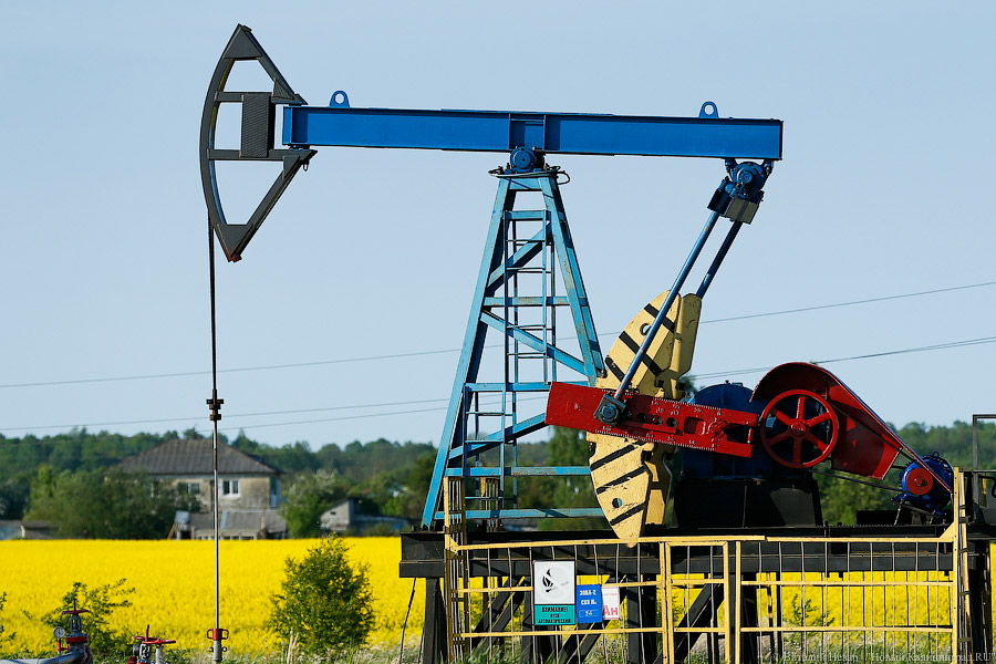 США ввели запрет на импорт нефти и газа из России