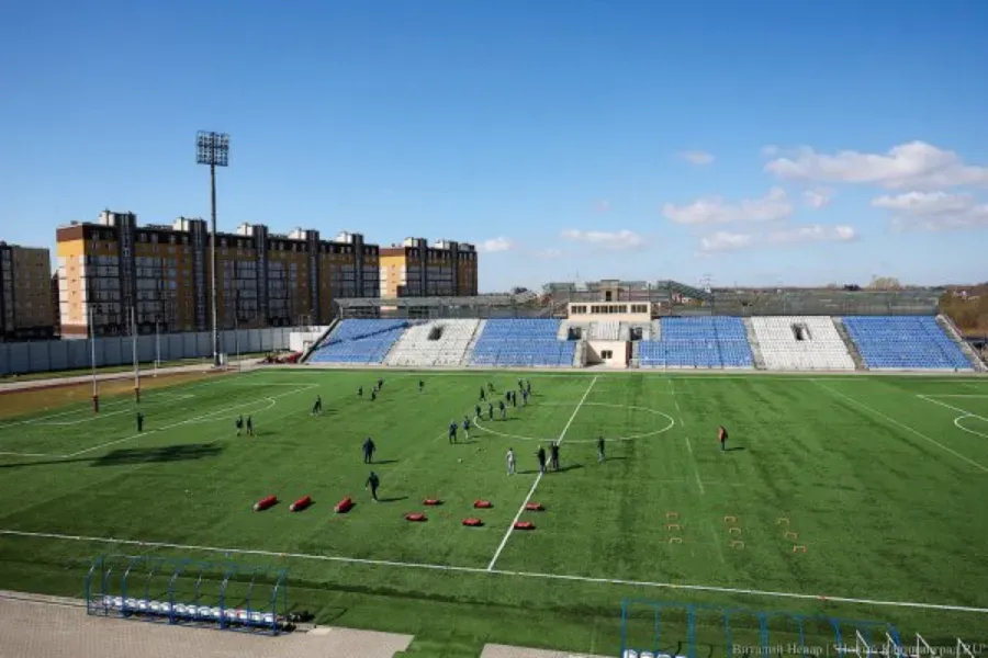 В Калининграде повторно ищут подрядчика на ремонт трибуны стадиона на Сельме