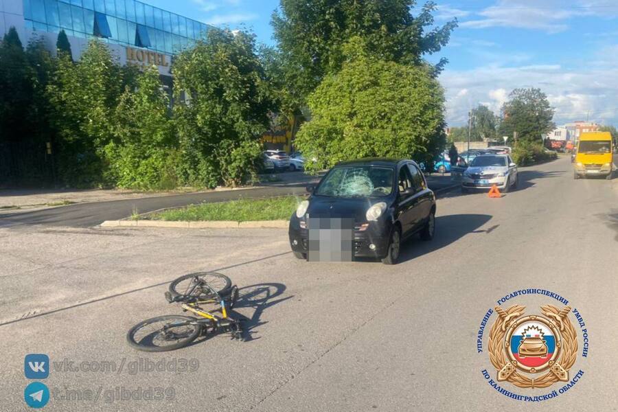 В Калининграде на Московском проспекте сбили 11-летнего велосипедиста (фото)