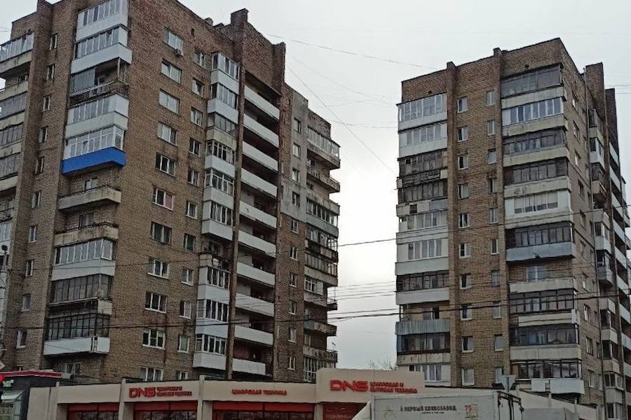 На ремонт фасадов двух 12-этажек на Московском проспекте выделяют 50 млн рублей