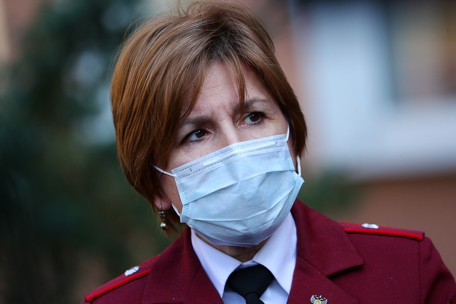 В региональном Роспотребнадзоре объяснили, почему маска спасает от COVID-19