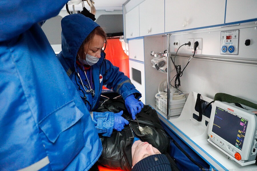 Толмачев ждет от китайцев завод по производству медмасок в Калининградской области