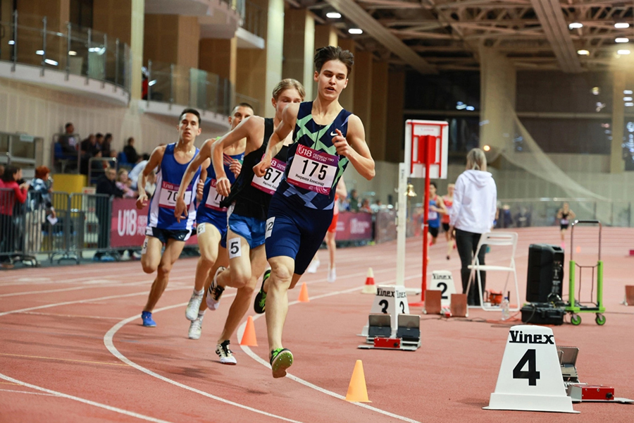 Житель Зеленоградска выиграл юношеское первенство России в беге на 3 000 метров (фото)