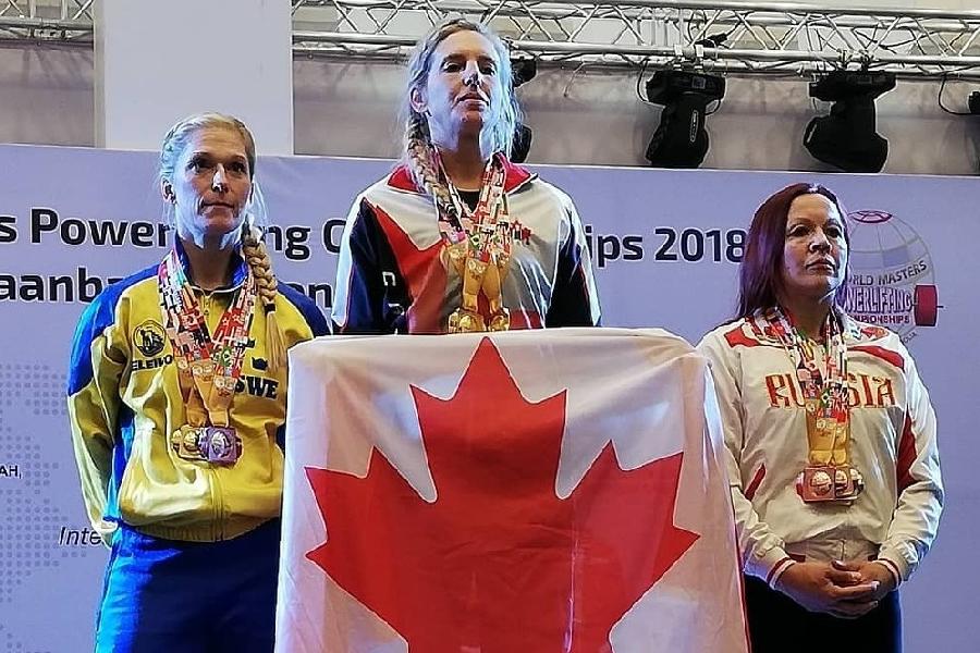 Калининградская спортсменка взяла 4 награды Чемпионата мира по пауэрлифтингу
