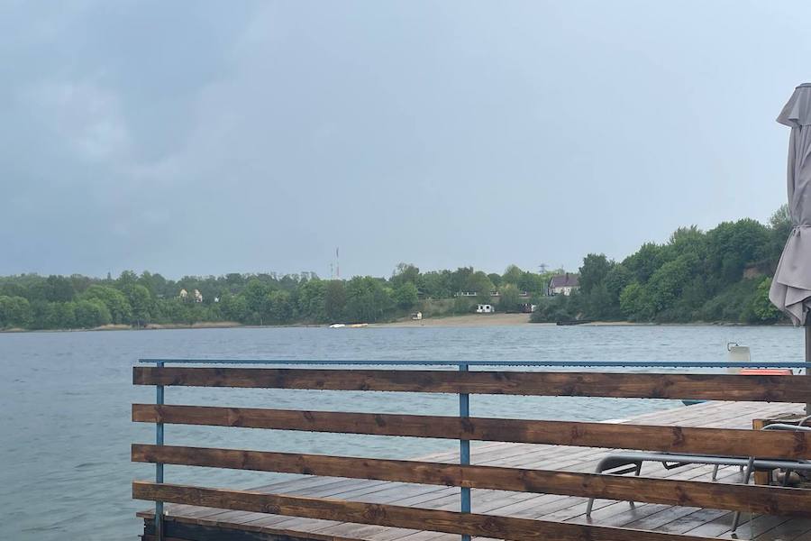 Облвласти хотят, чтобы Янтарный открыл летом пляж на Синявинском карьере