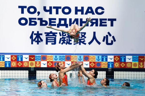 Российские синхронисты завоевали «золото» на «Автотор-Арене»