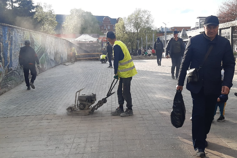 «Перед туристами стыдно»: калининградские власти отчитались о ремонте перед Северным вокзалом (фото)