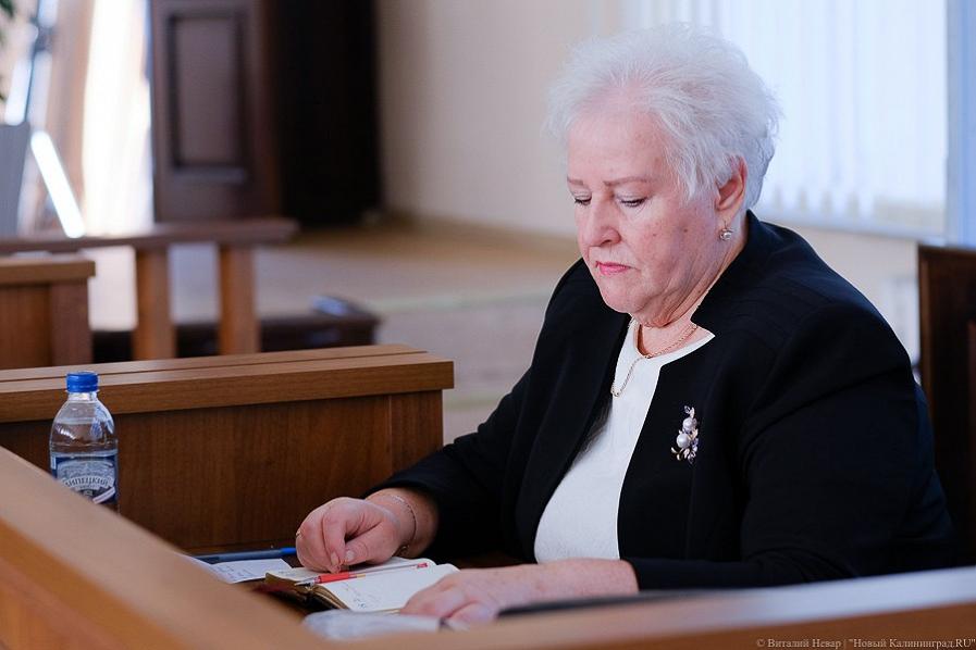 Уголовное дело в отношении экс-директора лицея № 49 Людмилы Осиповой прекратили 