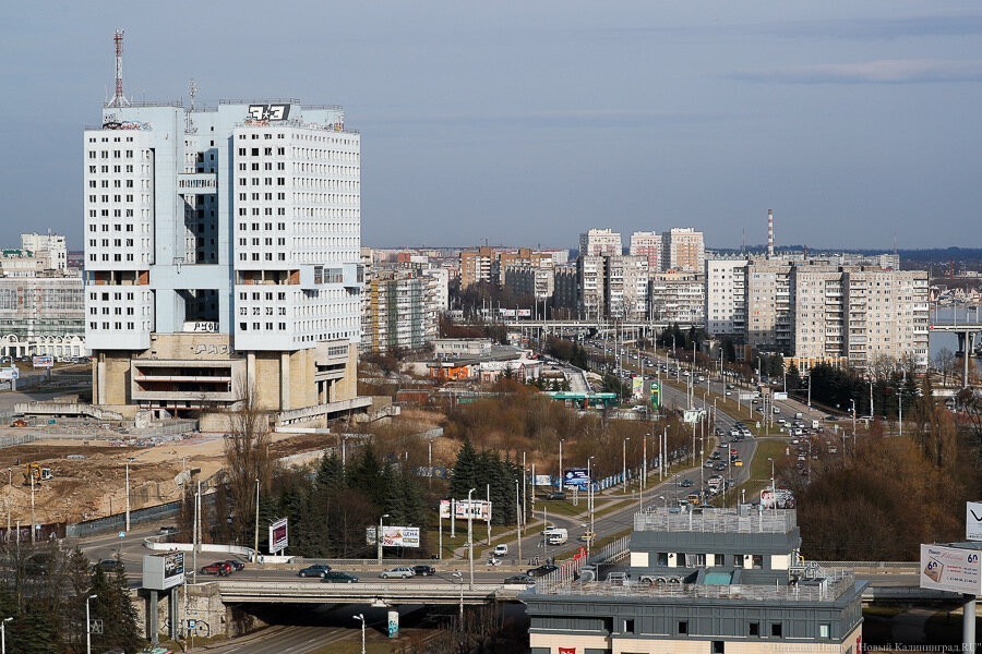 Власти Калининграда передали в областную собственность участок у Дома Советов
