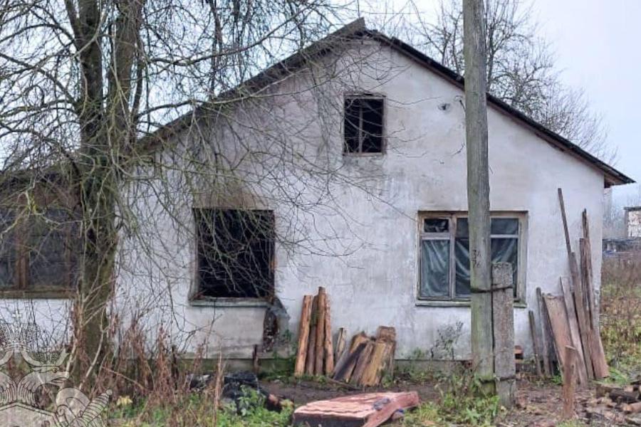 Под Нестеровом мужчина погиб из-за неисправной печи, в Калининграде — из-за чайника