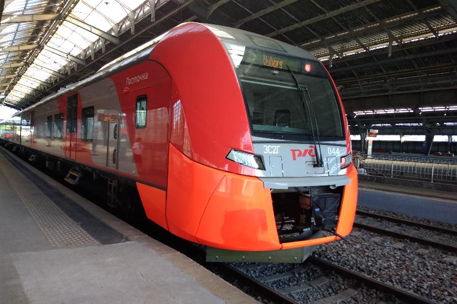 В Калининград прибыли электропоезда «Ласточка» (фото)