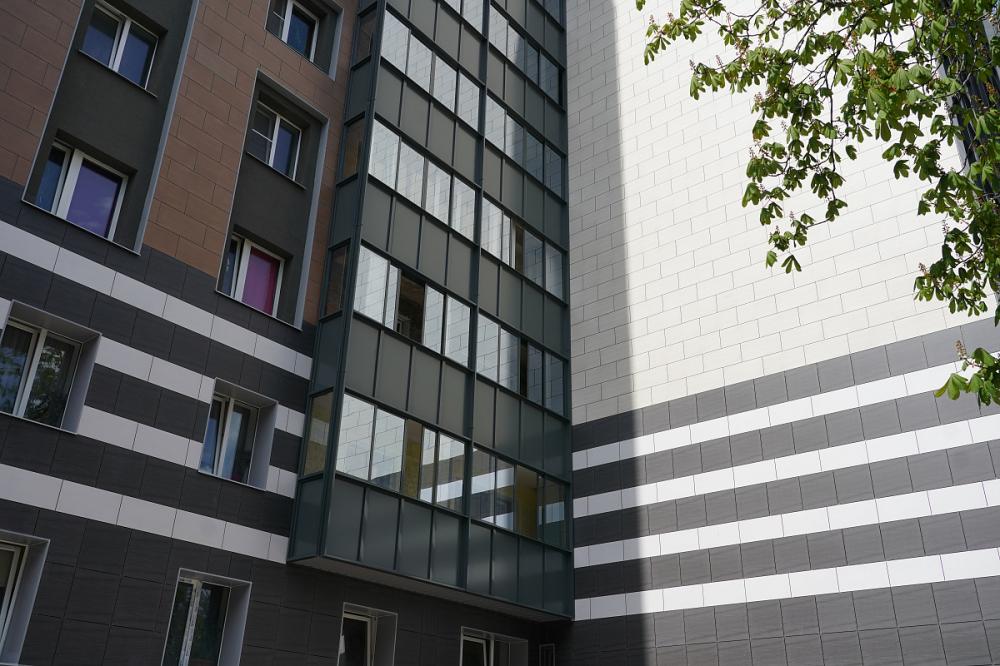 На 9-ти домах по ул. Баграмяна, Октябрьской и Красноярской появятся вентилируемые фасады