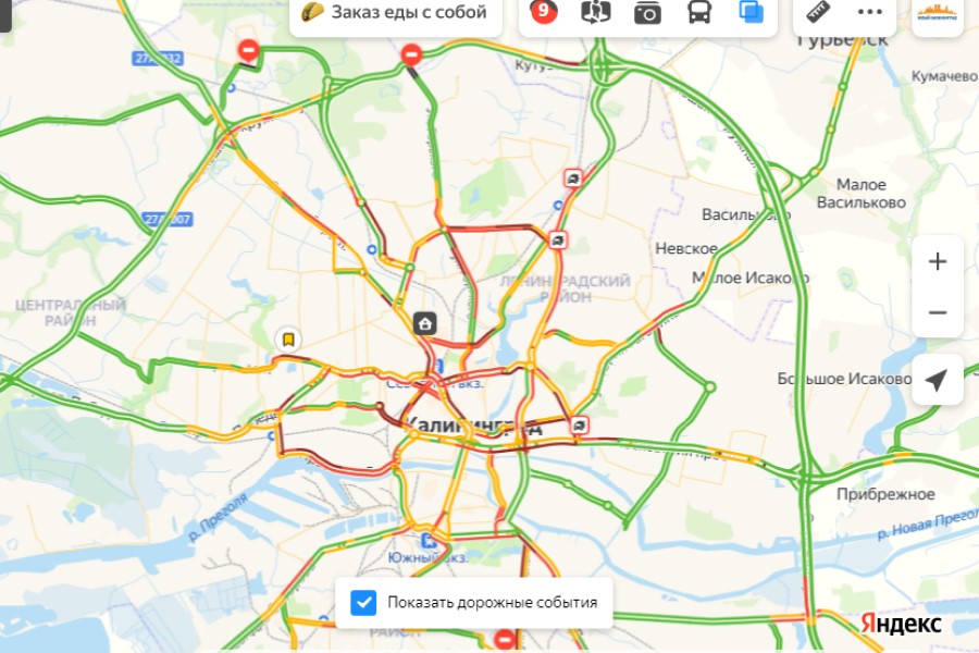 Во время шторма вечером в четверг в Калининграде образовались 9-балльные пробки