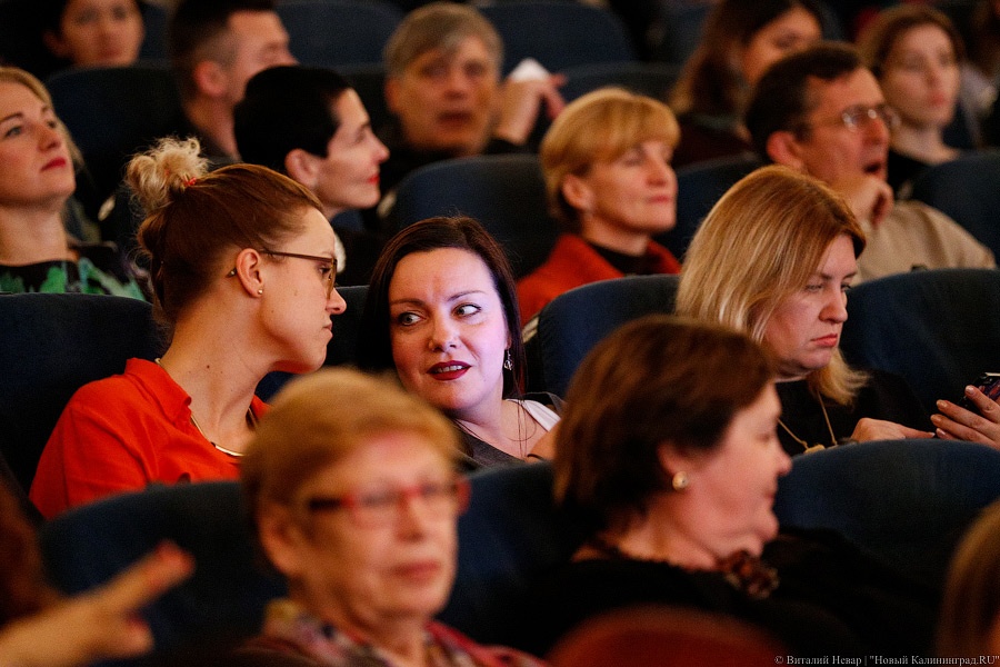 Кто успел, того и место: как прошло открытие фестиваля кино стран ЕС в «Заре»