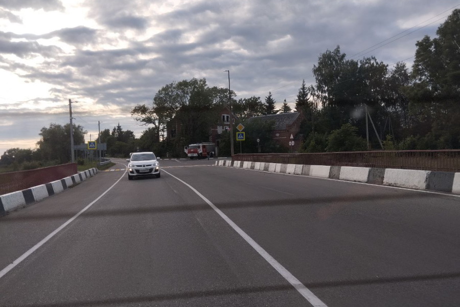 В Правдинске произошёл пожар на территории усадьбы Рихтера (фото)