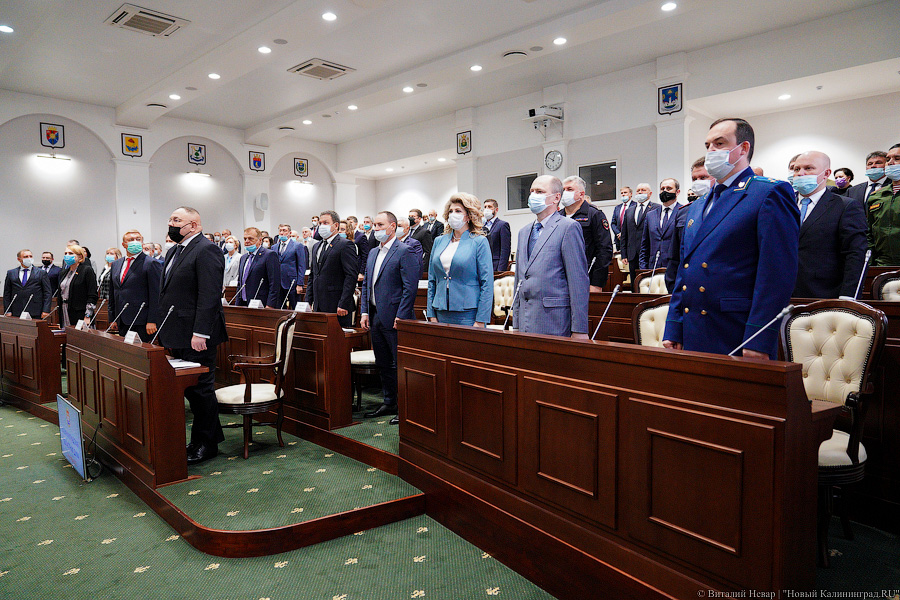 Автобаза властей получает новый многомиллионный контракт на перевозку членов облдумы   