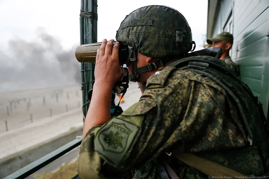 Более 5000 обвиняемых выбрали службу по контракту вместо судимости в 2025 году