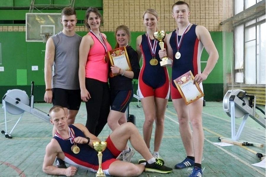Калининградские гребцы завоевали 4 «золота» и «бронзу» на тренажере-концепте