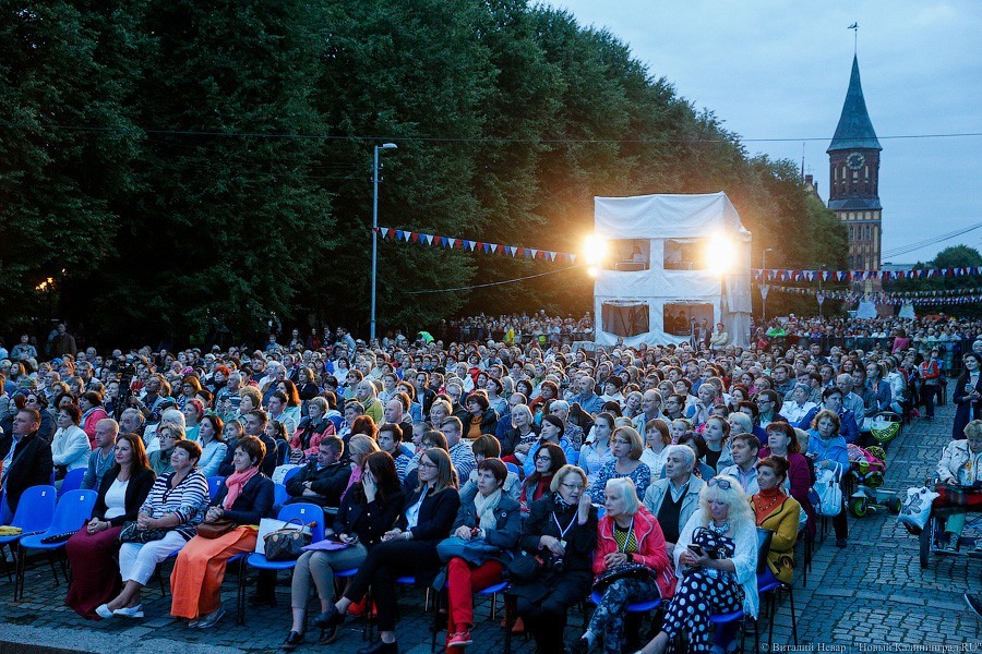 Власти не могут найти денег на фестиваль, придуманный вместо «Территории мира»