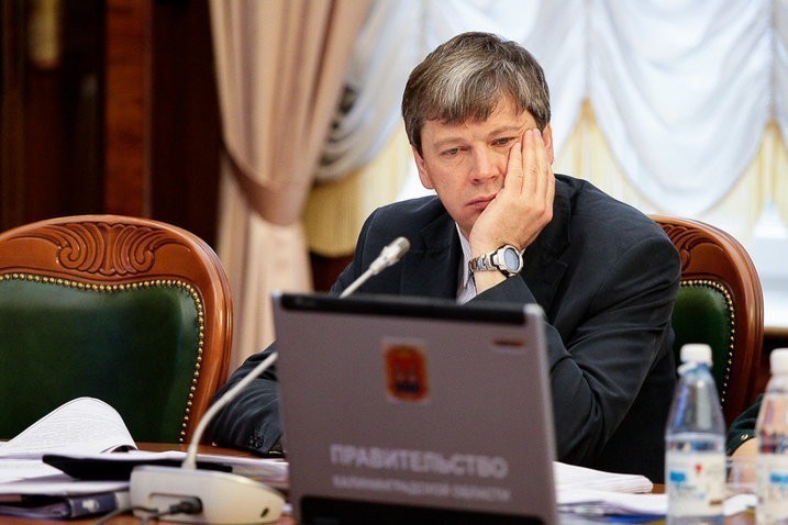 Министр финансов заявил об «острых сложностях» с балансировкой областного бюджета