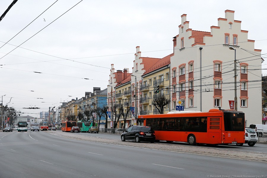 Федосеев пообещал, что леса с последнего дома на Ленпроспекте снимут «вот-вот»