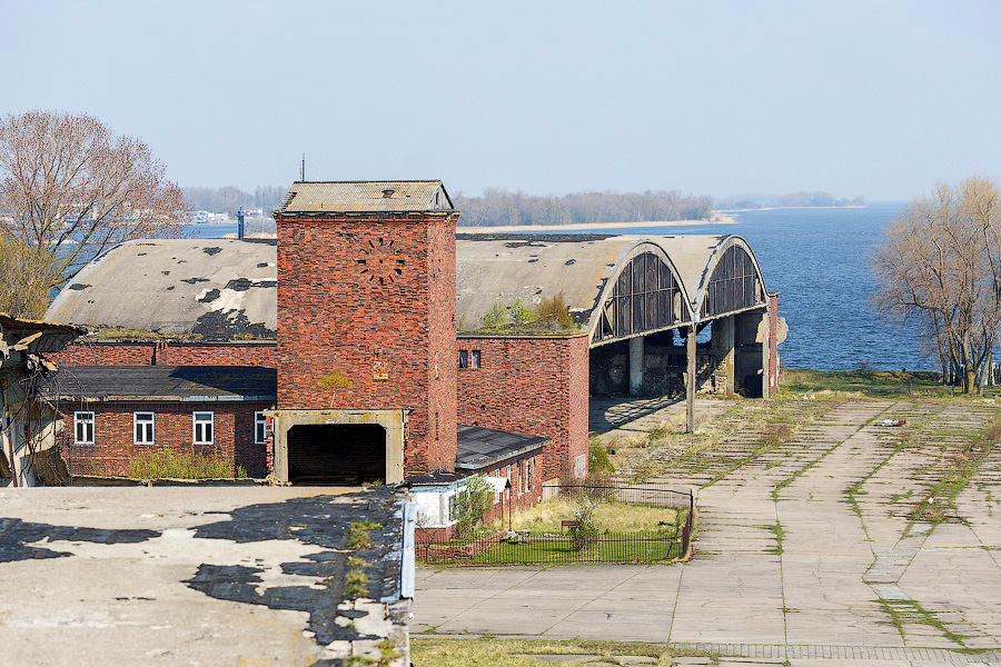 Один из ангаров на Балткосе признан выявленным объектом культурного наследия