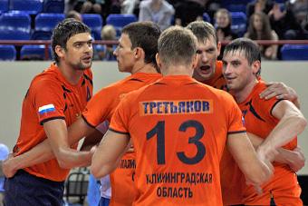"Динамо-Янтарь" одержала победы в двух домашних матчах против "ТНК-BP"