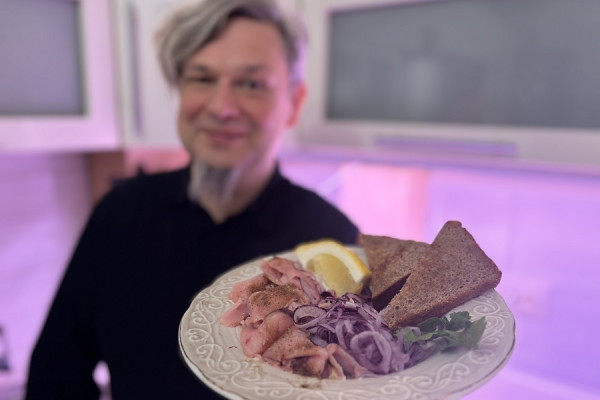 Просто строганина из пеламиды: выбираем рецепты калининградской кухни